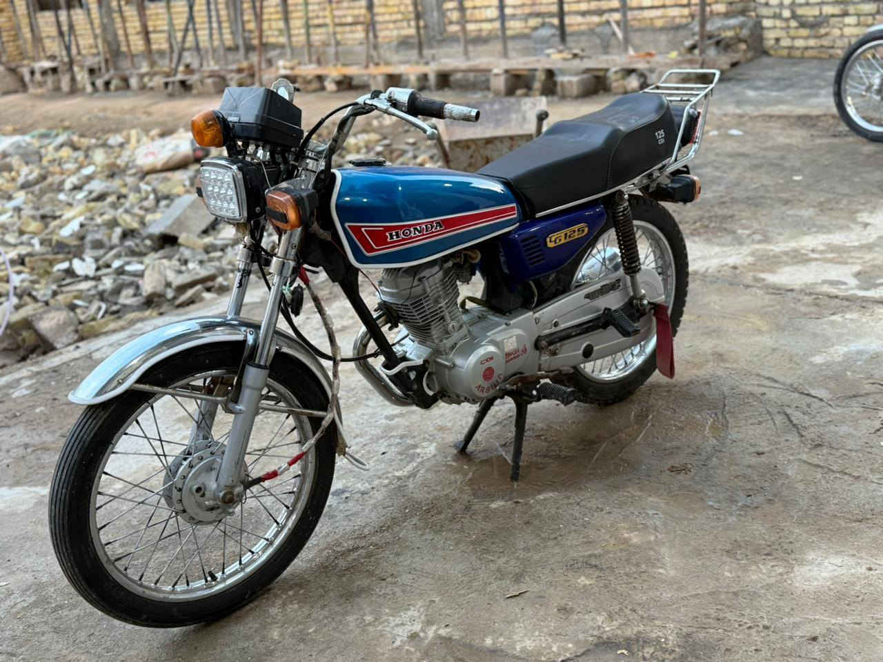 س ع
نامه سكنر موديل 24 مبدل بيه ولفات فقط
سعر 450 مكاني قلعة سكر منطقة عكيل ***********
