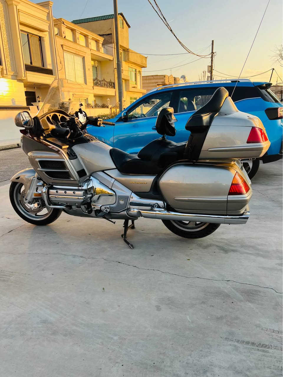 ماتؤر سه پؤرت. 2004مؤديل تازه داخل بوه  مه كينه به شه رت هه موو شتيكي به شه رت Singapore


**إذا كنت صاحب هذا الإعلان وتريد حذفه لأي سبب، رجاءا أرسل رسالة إلى الدعم الفني**