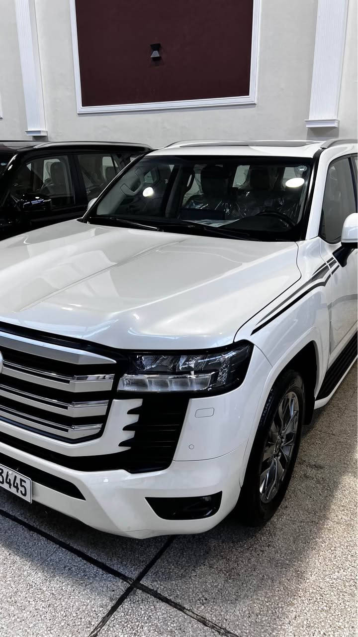 لاندكروز 2022 GXR 
رقم اربيل باسمي 
محرك 6 سلندر 4000
مكفوله 
مكان السيارة بغداد 

للاتصال *********** Colombo, Sri Lanka
