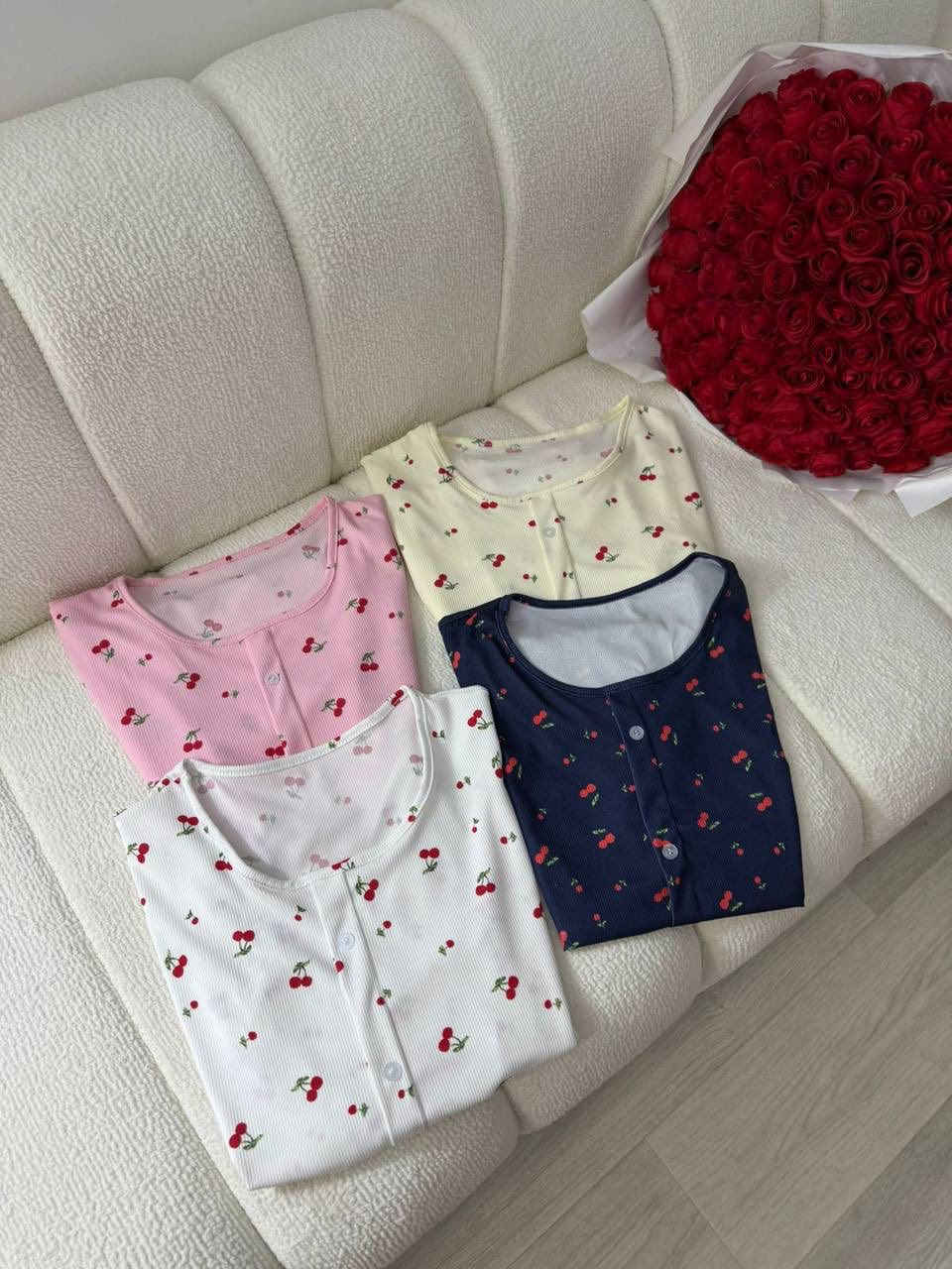 رجع تكرر  بجامة مشطب ❤️‍🔥
قياسات L/xL/xxL
اقل طلب درزن 
ـ https://t.me/SWEETYZC ـ https://t.me/SWEETYZC
قناة التلي لمعرفة الاسعار ولمشاهدة باقي الموديلات ⤴️


**إذا كنت صاحب هذا الإعلان وتريد حذفه لأي سبب، رجاءا أرسل رسالة إلى الدعم الفني**