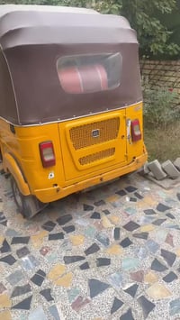 تكتك 🛺 مديل 21البيع شهر١١ رقم وسنويه عنوان بغداد مدينة الصدر 077071403...