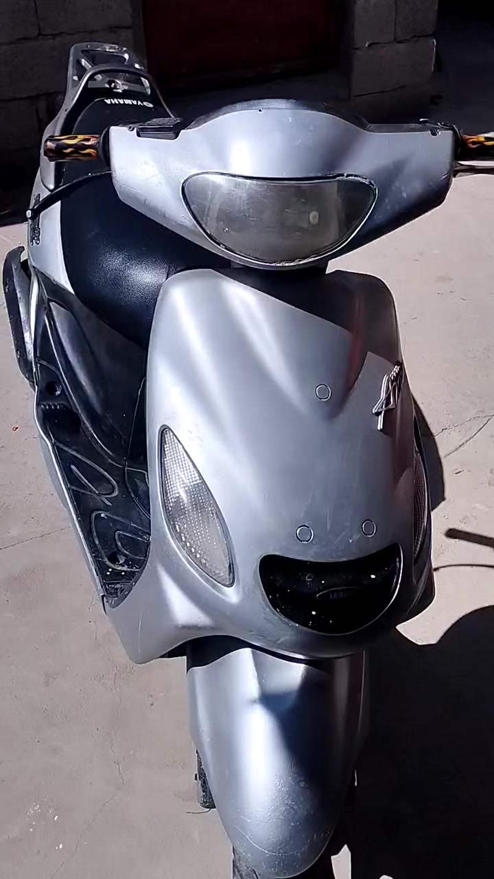 اكزز ياباني سعر 300 بيها مجال شغاله هندر ***********
