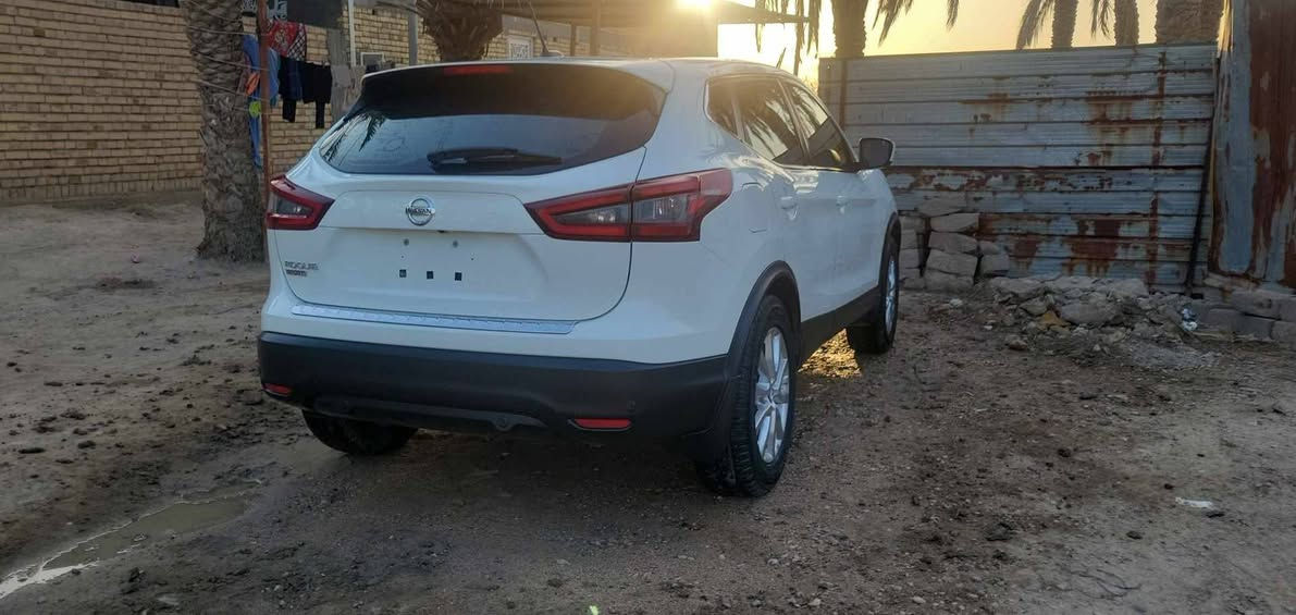 نيسان روج سبورت 21ماشيه 30 حره باسمي مكفوله رقم جديد باسمي ذي قار *********** واتساب
