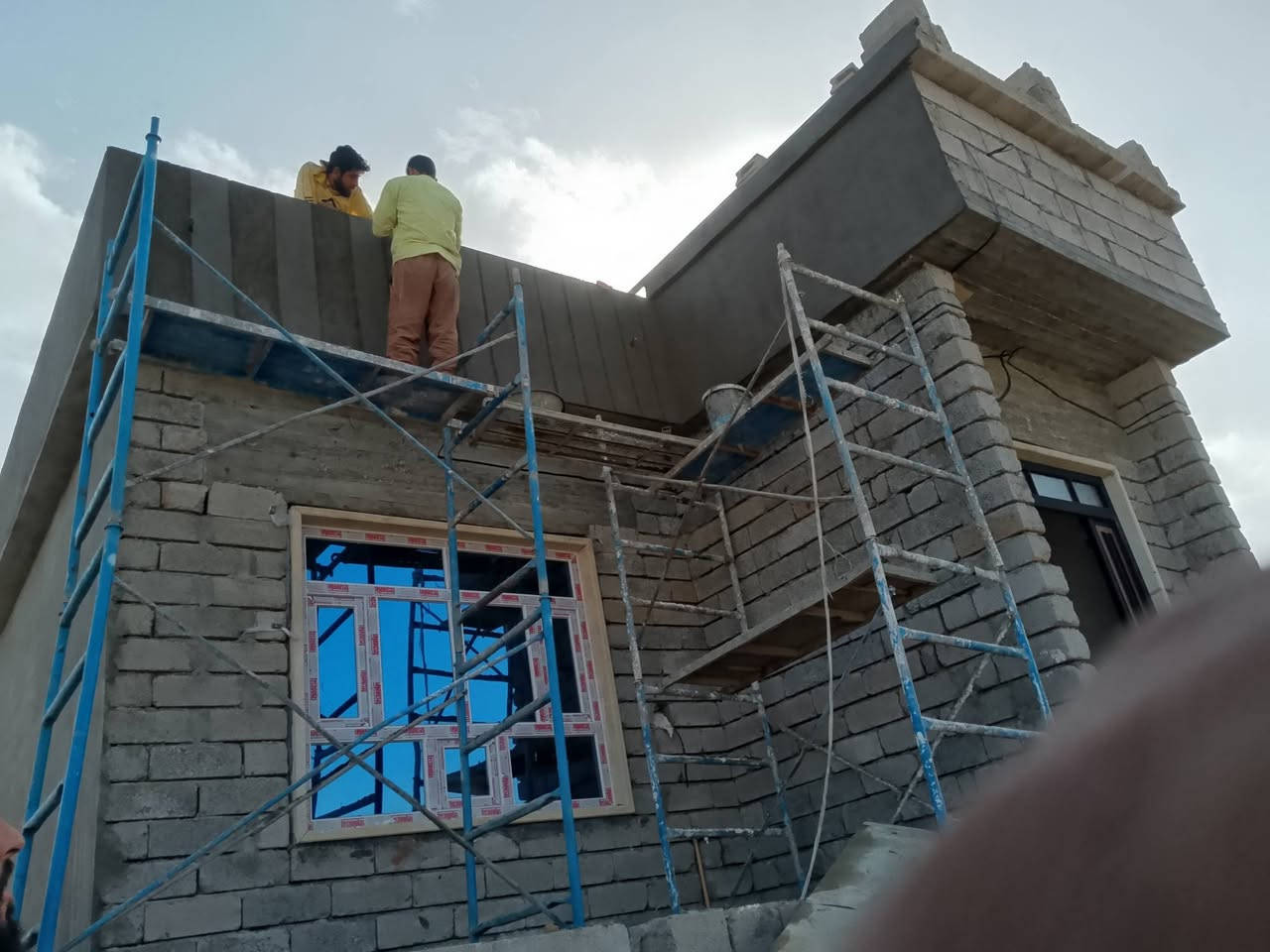 كادر عمال لكافه الاعمال الحره
1،تصفير بيوت +تكعيبات
2،تصفيط بلوك ع الخريطه
3.تصعيد جص ع السطح
4، تصعيد اسمنت+ رمل ع السطح
5، لبخ تكعيبات + درز
6. فرش حجر داخل وخارج البيت
7.دفن تكعيبه
8،صب دنك
9. فرش بلوك داخل الهيكل للنجاره
المكان الشركاط
اجميله 
الخصم 
بعاجه 
العيثه
شكرن
اتصل عله هاذه الرقم ‏‪***********‬‏او راسل عل خاص
