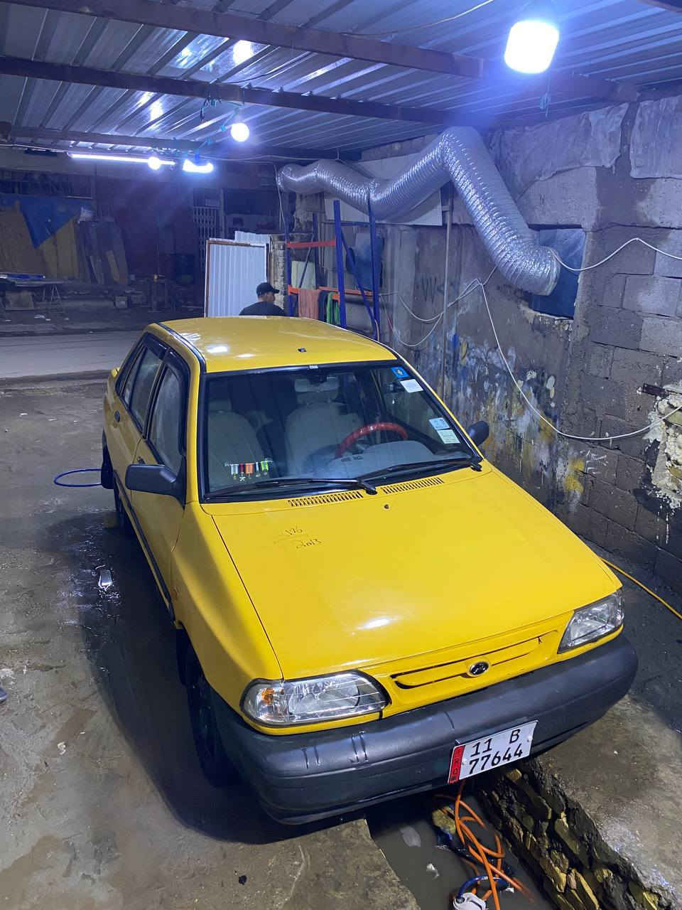 اسلام عليكم موديل ١٣مثل ماموضح بصور مصفره تبريد شغال بس بيهه شاصي من جهت السايق مفطور *********** مكانهه بغداد سعر 33
