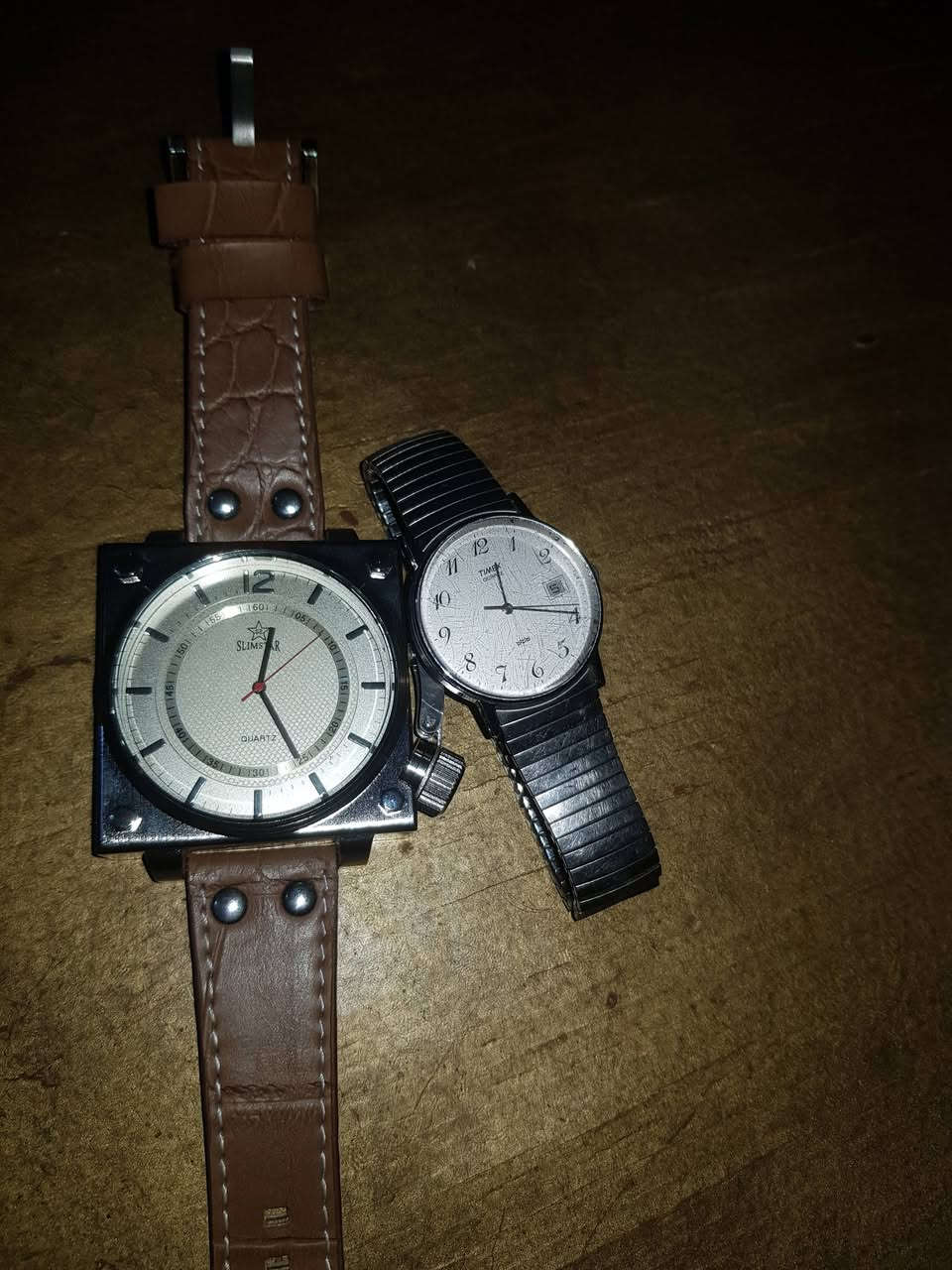 غراض باله للبيع اصليات الموشراي ليتمنه


**إذا كنت صاحب هذا الإعلان وتريد حذفه لأي سبب، رجاءا أرسل رسالة إلى الدعم الفني**