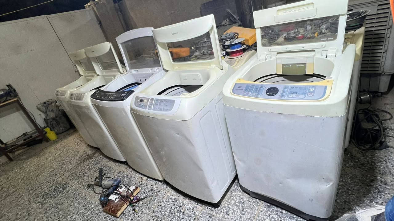 الى اصحاب اللوندريات يتوفر غسالات نظيفة جدا غسل عصر ويوجد عصر فقط كمية محدودة جدا 
للتواصل الاتصال على الرقم *********** أو التواصل على الواتساب
