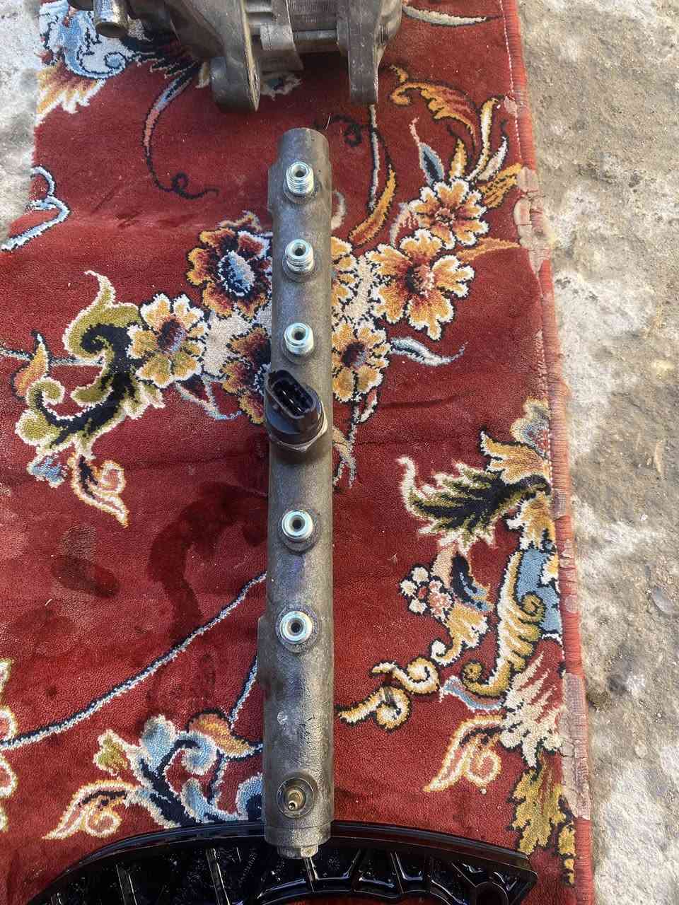 السلام عليكم 
غراض ستاركس مكينه سبعه مال كصه 
نوزلات+ طرمبه + جوزه طرمبه+سوبر + دينمو +براد+ دكشن +زنجيل +مسطره نوزلات+ جوزه مسطره +حمايات +باور +مكينه كامله كلشي موجود أبيعك انزل من سوك 
***********
