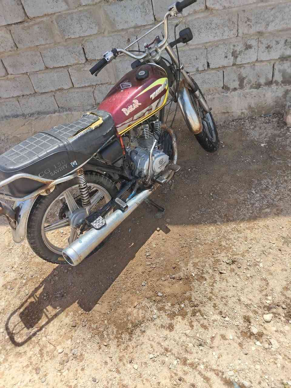 سلام عليكم دراجه ايراني موديل ٢٠ سعر ٢٢٥ وبيها مجال بصيط مكاني لكرمه محرك خير من الله إتصال ***********
