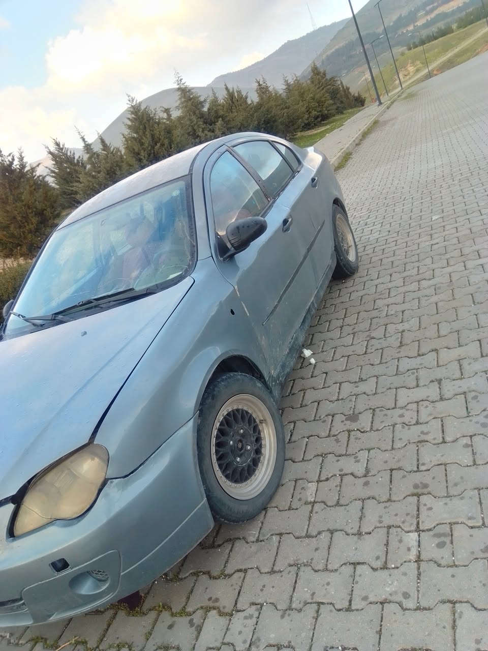 پڕۆتۆن  مۆدێل 2009 ڕە قە م سلێمانی گێڕ عادی سە نە وی بە سە رچووە پێنج پارچە ی بۆیاغە پێنج وە رە قە غرامە ی تیایە لە دوای ڕێکە وتن ئە یە مە وە نرخی 37 معامە لە
*********** سلێمانی
