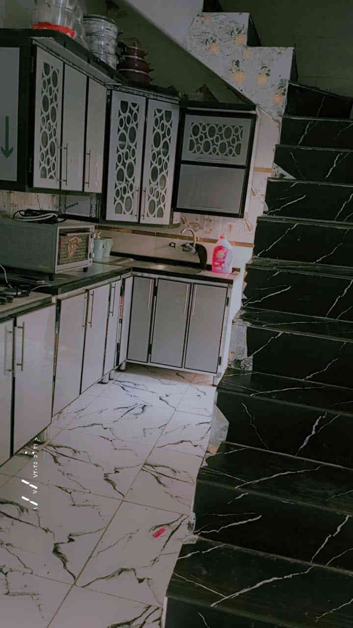 #_يوجد 100متر للبيع🤠
#_اوبسعر جداً مناسب 27وبي مجال 💸💸
#_عنوان البيت نجف  قريت الغدير 🏛بشارع المطحنه عمود 282
#_للتواصل ***********
