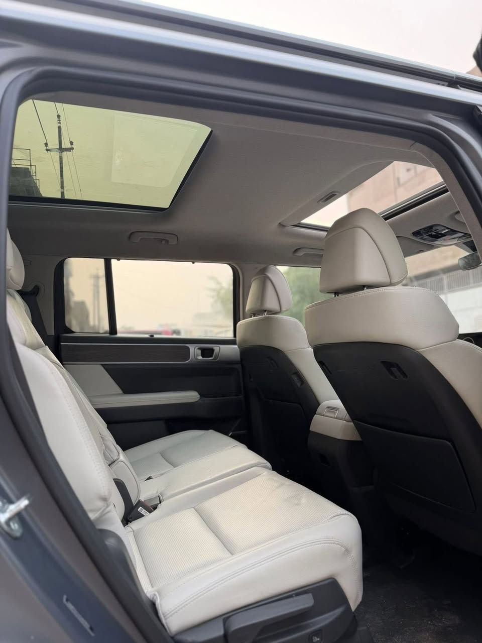 للبيع / عرض خاص على Hyundai Santa Fe 2025
أفخم وأقوى SUV حالياً بالسوق �

 *********** 📞موجود 24ساعة

✔️ شكل جديد مربّع يخبل 😎
✔️ شاشة مزدوجة + داخلية فخمة
✔️ فتحة بانوراما كاملة
✔️ 3 صفوف (عائلية ومريحة)
✔️ كامرات 360 + أنظمة أمان كاملة

🔥 سيارة تجمع القوة + الراحة + الفخامة 🔥

💰 السعر: (235)
📍 المكان: (بغداد الأمين الثانية )
📞الاستفسار: خاص ***********

⚡ فرصة ما تتعوض — سيارة 2025 زيرو / شبه زيرو
🚀 توصلح للبيت والشغل والسفر
