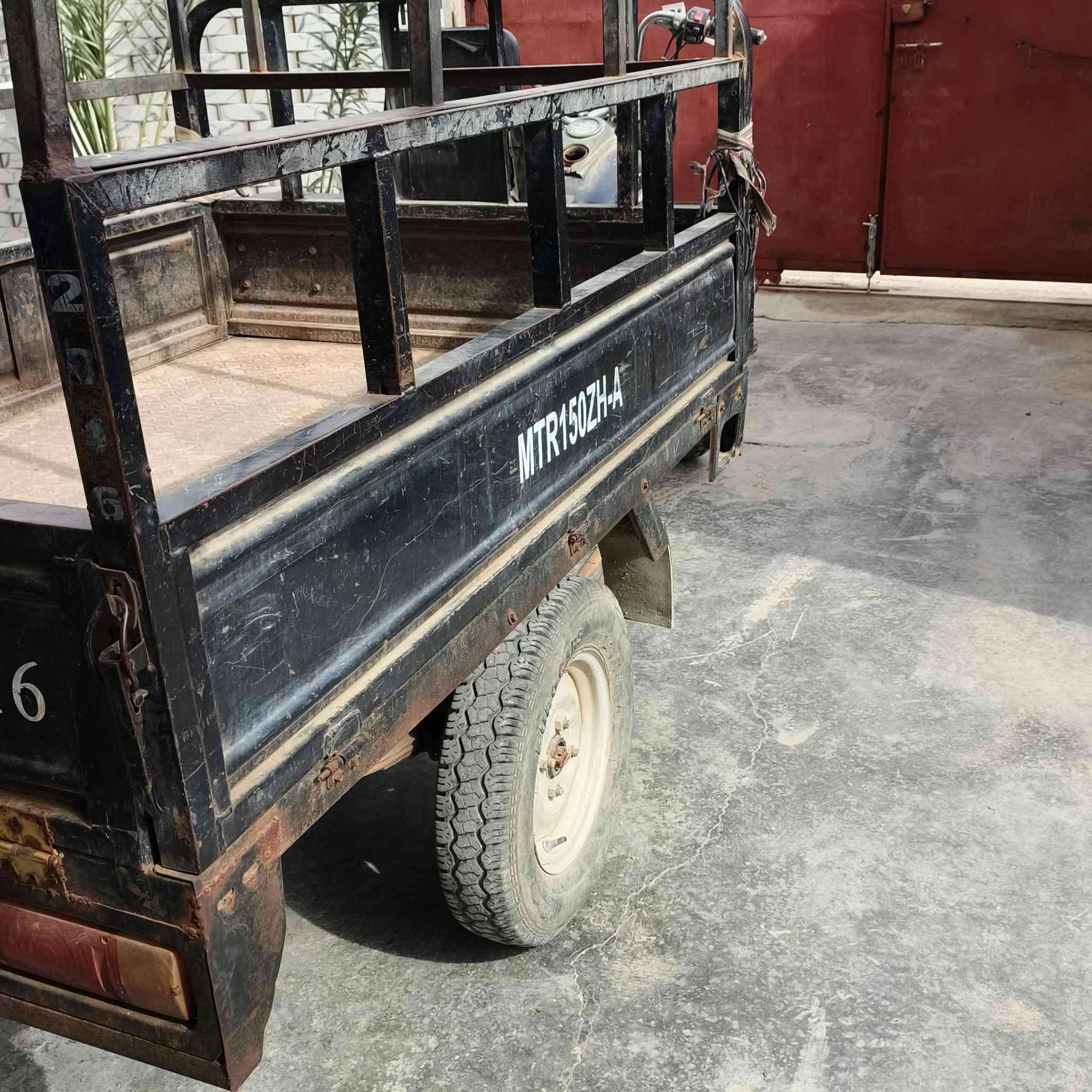 ستوته البيع موديل 2016 اوراق اصوليه سعر مليون 200   رقم***********
