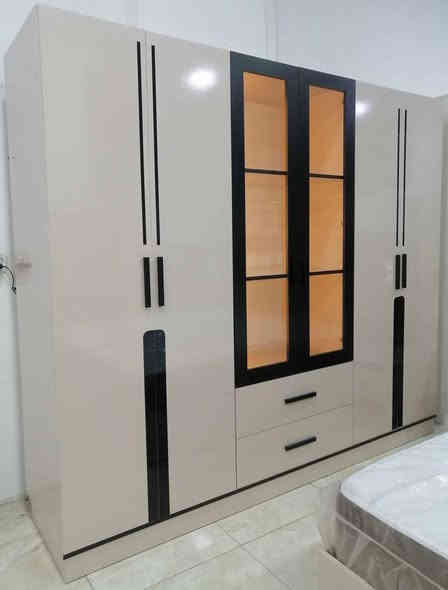 غرفة نوم 9 قطع جديد بالكرتون بسعر 675 دولار
⛔تفاصيل الغرفة:
•كنتور 6 باب جام شفاف مع جكامج  قياس 240×210×56
•تخت قياس 200 × 180
•ميز تواليت 165 × 105
------------
#معرض_جودي_بدهوك
⛔مالطا خاری-فرعی ئکی به ری سیناعی- به مبه ری مه دره سه (مالتاژئری)
تليفون / واتس اب / فايبر // *********** //
📍العنون : 
دهوك - اول فرع قبل صناعة تصليح سيارات بمالطا - مقابل مدرسة الابتدائية(مالطا القديم- كونديه مالطا)- قريب من مطعم مالطا(خارنگه ها مالتا)
#غرفة_نوم #اثاث_منزلي #موصل #خزائن_ملابس #duhoki دهوك
