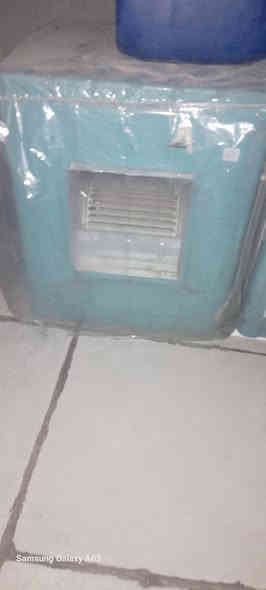 سلام عليكم عندي مبردات عدد 2 البيع والله بعدهن جدد كلشي ما ابيهن رايدهن 300 ورقم بس واتساب ***********
