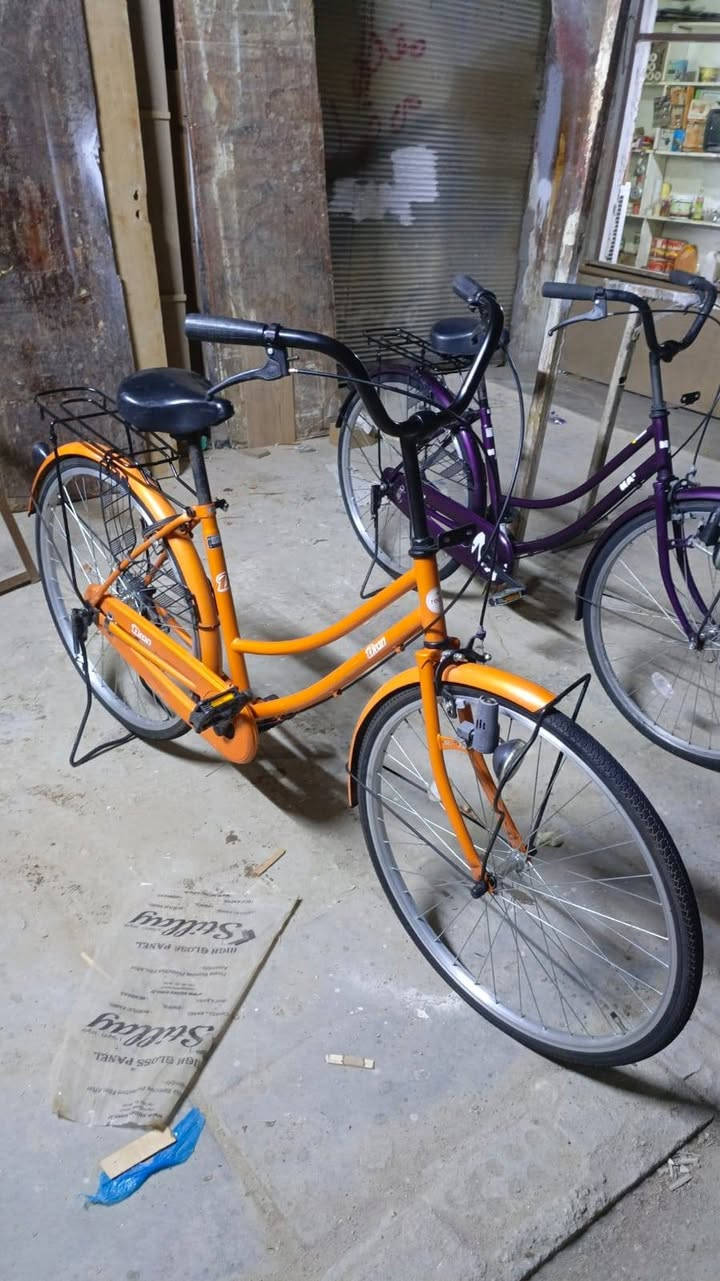 السلام عليكم بيسكلات حجم 26 باله يابانيه انضاف كلش العنوان ناصريه سومر السوك العصري ***********
