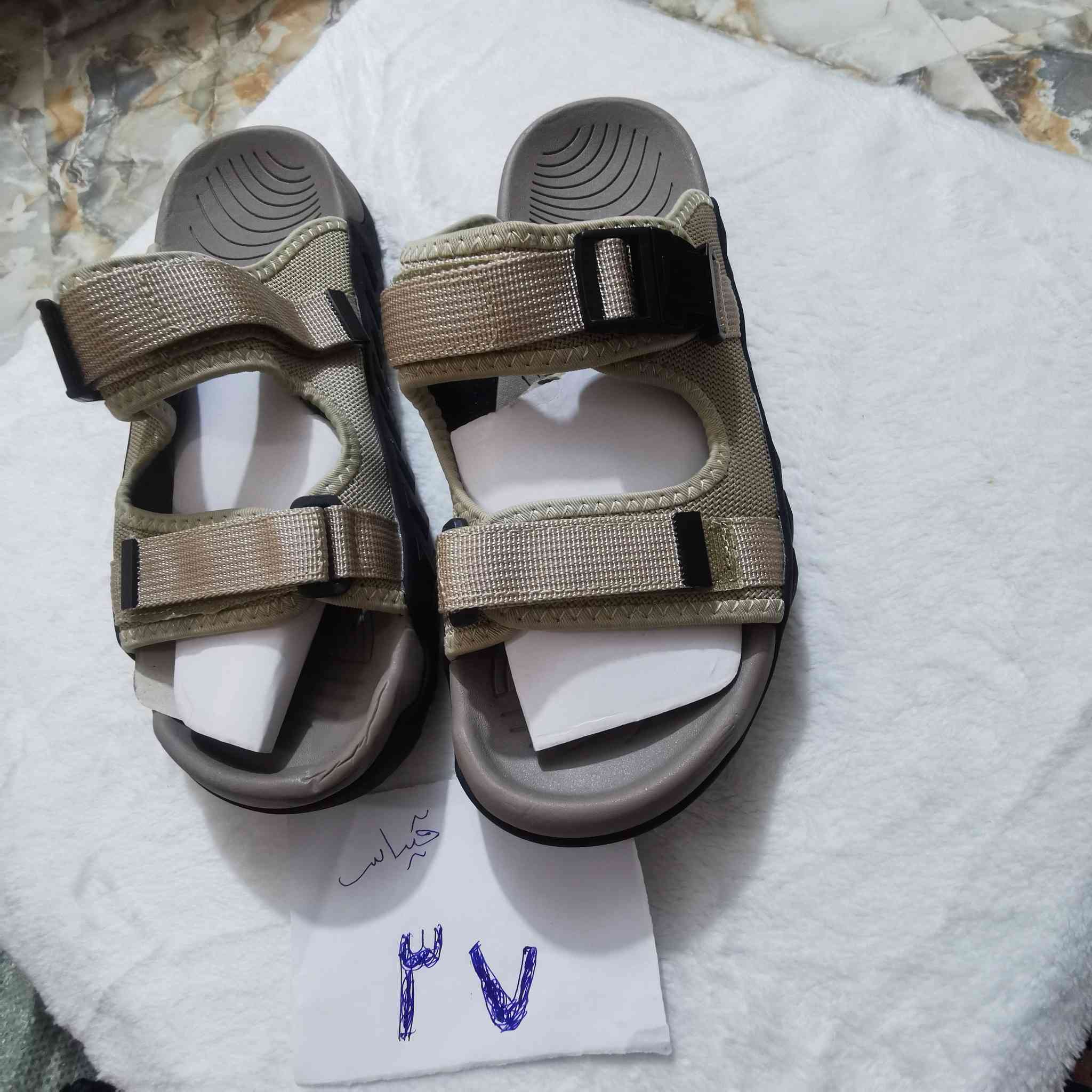 قطع امزون مميزه علق ويجيك السعر قياس موجود بصوره وتوصيل ٥ الف


**إذا كنت صاحب هذا الإعلان وتريد حذفه لأي سبب، رجاءا أرسل رسالة إلى الدعم الفني**