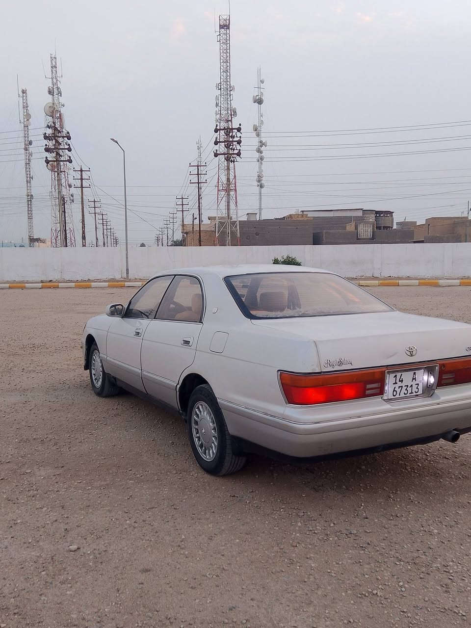 السلام عليكم بطه فصل للبيع رقم بصره نكليزي بسمي سياره مكفوله من الكص ونقل الجثه والضربه ولعيب الشرعي كير ومكينه جدد تبريد تخم تاير حداده سنويه 28 تحويل ثاني يوم السعر 57 وبيها مجال مكان السياره قضاء القرنه الستفسار علئ هاذ الرقم  ***********. ***********
