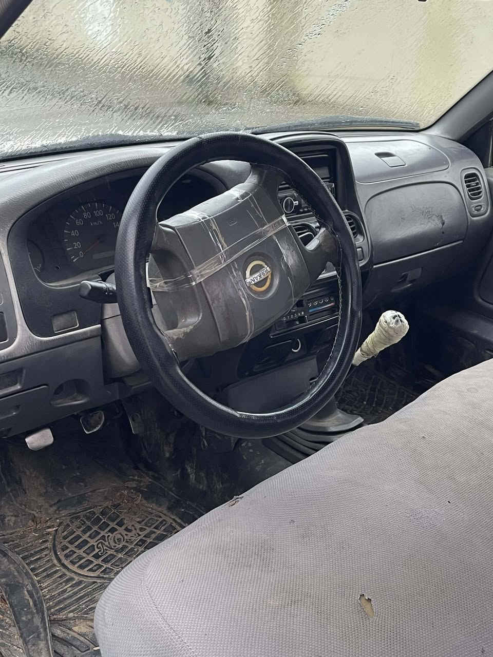 نيسان بيكاب بو فروشن 
گيرو مه كينه و ئه كسلي 
شانسي شي به شه رت
باورو ته بريد نيه
سنه وي تازه يه تا2029
جوار تايه تازه يه
سعر 63 گه لا مه عامه له
ژماره***********
