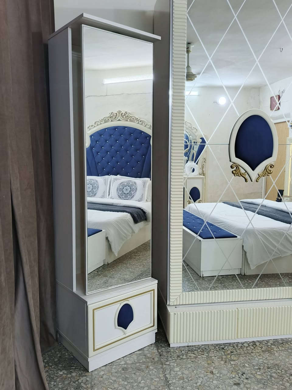 غرفة تركيه للبيع نضافه ١٠٠ ٪
ملكية أصلية تكمه القويه ٩ قطع باب اول الثكيله ملائمة للزواج
الصبغ الحراري ضد الرطوبة والخدوش مستعجلين على البيع
متوفر بكل وقت للأستفسار خاص اول واتساب
***********
