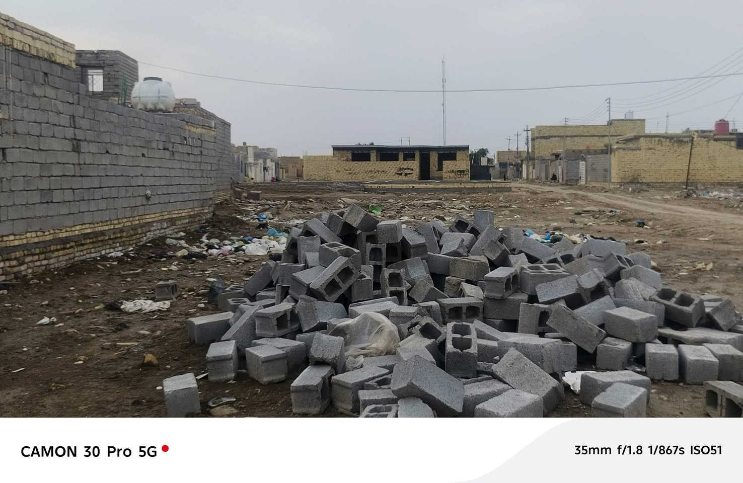 يالله السلام عليكم قطعه مساحة 210م
ركن عل شارعين عرض الشارع 12م
كل  الخدمات متوفره مي وكهرباء ومجاري ونترنيت ضوي
ومدرسه قريبه عليه ومستوصف 
العنون سديناويه شارع المستوصف خلف شركت المجاري
سعره مناسب كلش جوه السوك
باقي التفاصيل  
***********
_______________________________
عندك بيت للبيع او #للايجار دزلي تفاصيله وسعره ع الخاص بيع وإيجارات سريعه ان شاء الله والتسهيل من الله / تفضلوا خاص اوالاتصال على الرقم التالي 
__________***********___________
وسنكون في خدمتكم غايتنا رضاكم والمصداقية في العمل شعارنا
