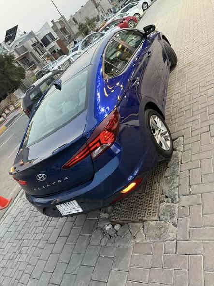 السلام عليكم ورحمة وبركاته (للبيع)موديل 2020 وارد امريكي مكينه 2000 دوش كير محمور ايتي كير مكينه مكفولات ماشيه 100  مواصفات رادار امامي وجانبي وطريق مسار شاشه كبيره كامره دواره حادثها جاملغ وبنيد مبدلات وبيها تصليح بل لغد وهنا بيها الصندوك صبغ وسونار بل منشور سعرها مناسب 122 ورقه بيها مجال بسيط مكاني بغداد حي البنوك الأستفسار *********** اخوان لحد يعلق تعليك محلو ارفعو المنشور بكلمه طيبه
