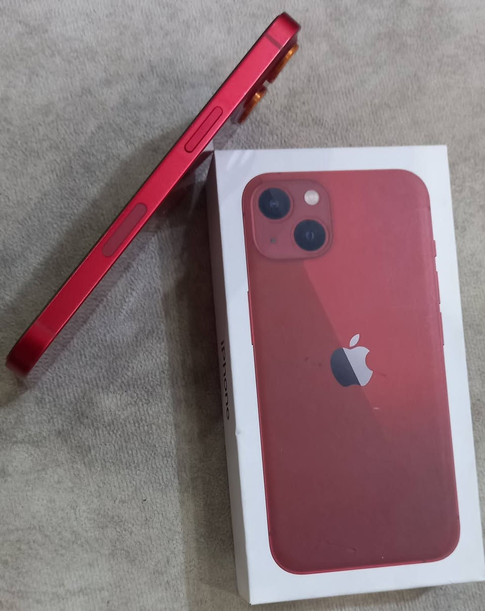 السلام عليكم ، ايفون 13 جهاز جديد كلش زلغ مابي ومكفول من كل شي مامفتوح ولامبدل بي شي جهاز كامل ملحقات بي لزكه وياه 3 حافظات كارتونه هم بس شاحنه ماكو جهاز بطاريته ٧٨ بس كلش حلو بشحن جهاز على ايدي اشتريته من زمان عندي ذاكرته ١٢٨ العنوان البصره وانا خادم للتواصل واتساب فقط ***********
