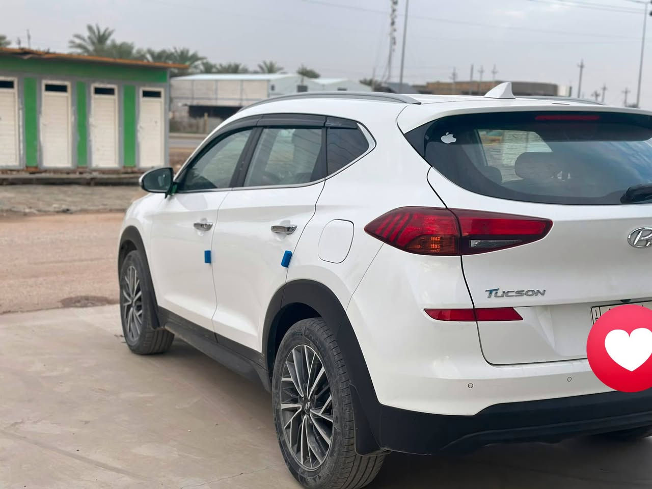 السلام عليكم توكسان مديل2020 خليجي مكفوله عده بارد اقل شبر  بالباب الخلفي محرك  بلادي سياره جديده معنه الكلمه مري شفط سايد بريك بل رجل لد امامي خلفي يدات نيكل رقم بغداد بأسمي 
شركة الگاصد ماشية 65الف مكاني بابل 
السعر 195وبيها مجال
للاستفسار ***********
***********
