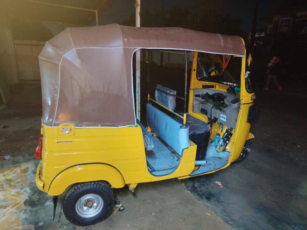 سلام عليكم شباب تكتك البيع مديل ٢٠ رقم وسنويه تحويل ثاني يوم وشراي ينتصل عنوان بغداد المعامل
***********
