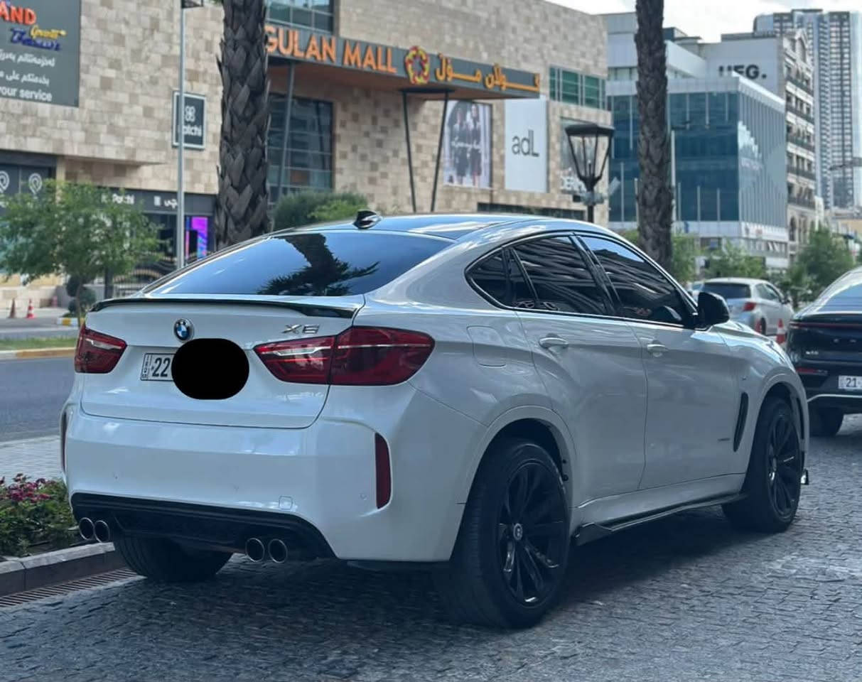 السلام عليكم
موقع السيارة اربيل  والرقم اربيل سنوية باسمي 

BMW X6 2017 الغنية عن التعريف فول مواصفات (((محرك 6 حجم ال 3.5  ارغب شي بيها 

المواصفات والتفاصيل // 

مواصفات كثيرة سلايد .. بصمات تشغيل .. داخل جلد .. ٤ فتحات صالنصه رياضي … شفتات ستيرن … 

سيارة بمعنى الكلمة مميزة جدا جدا 

خارج السيارة وداخله جدا جديد للامانه ترايها حلو ممتاز 

محرك كير صدر تبريد شرط الفحص 

ماشيه 

100 m 

الضرر .. قطعه وحده صبغ البنيد بدون داخل ابد ابد 

 مرفقة صور امريكا مع الاعلان وكذلك متوفر فديو لكافة تفاصيل السيارة الي يحب يشوفه يراسلني عل واتساب وبالخدمة 

ملاحظة .. السيارة مضلله بيه موافقة طبعا 80 % من مرور اربيل 

وكذلك مذكور بالسنوية ابيض سقف اسود 

هزه وفحص كله جديد سنوية باسمي مباشرة تحويل باسم المشتري 

السعر 277 ورقه وبيه مجال معقول للشراي واتشرف بالجميع 

للتواصل  رقمي 

واتساب متوفر كذلك 

***********
