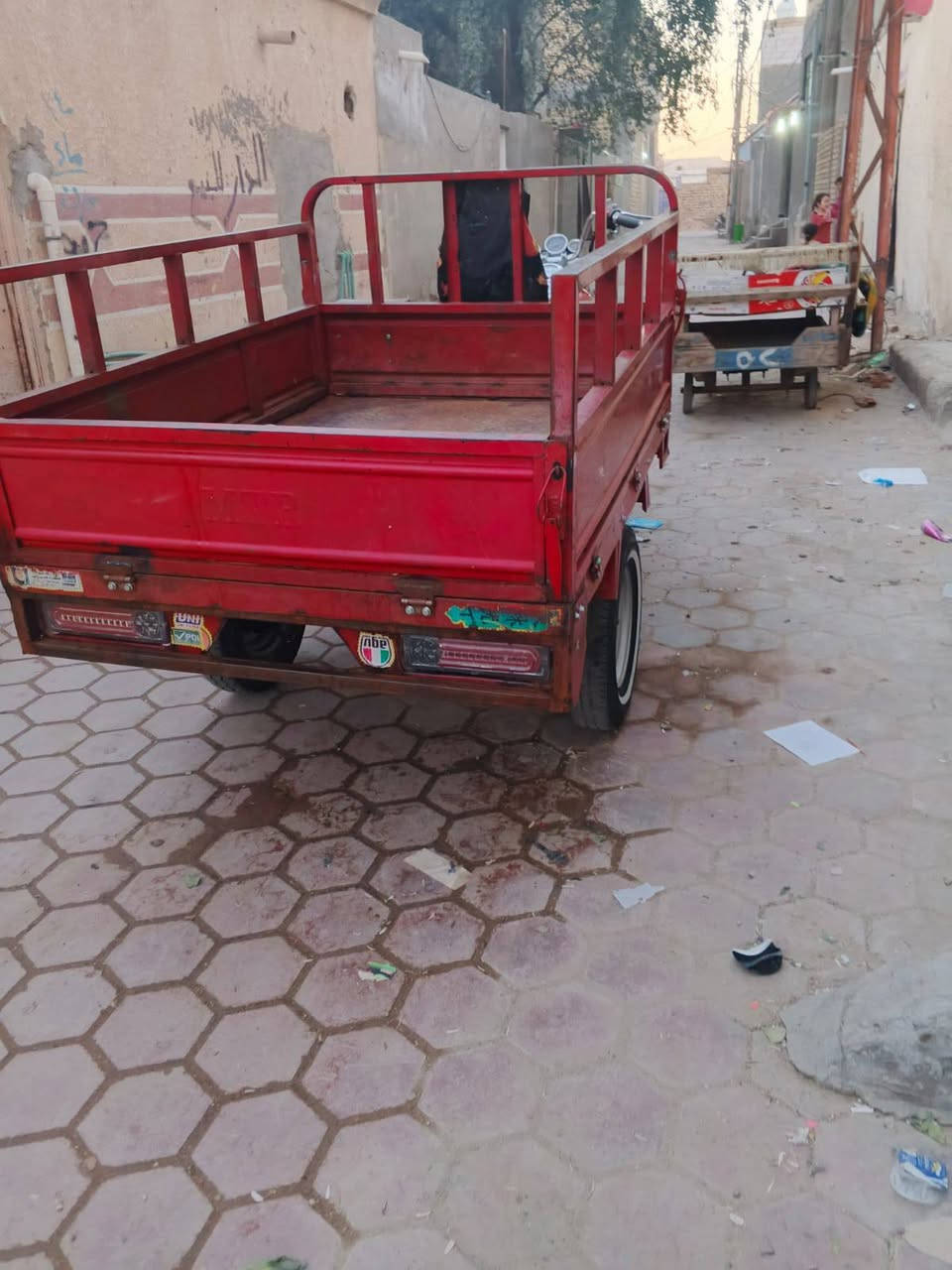 السلام عليكم ستوته للبيع موديل 16 مكينه مقفوله شاشه مقفول اوراق سوري مكان رميثه بالشا***********
