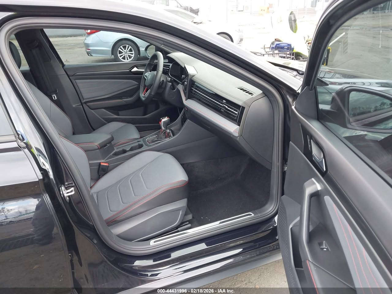 🚨 تنويه مهم
هذه السيارة معروضة في المزاد الأمريكي 🇺🇸
والمزايدة والشراء تتم عن طريق مكتب الباخرة للمزادات 🇮🇶
🔥 تدخل بكتاب الشهداء
───────────────
🚗 نوع السيارة:2025 VOLKSWAGEN JETTA GLI 2.0T AUTOBAHN
📅 تاريخ المزاد:الثلاثاء 31-03-2026
💰 السعر: يتحدد داخل المزاد
📊 الممشى:12154 ميل فعلي
🛠️المحرك: 4 سلندر / 2 لتر
───────────────

🔥 مجاناً مجاناً مجاناً
📄 تقرير كارفاكس مجاني بدون أي مقابل
───────────────

🚗 سحب السيارة خلال 24 ساعة من وقت التسديد
💸 حسابات مخفّضة وعمولات أقل من السوق
───────────────

🚢 الشحن متوفر من:
🇺🇸 🇨🇦 جميع الولايات الأمريكية والكندية
➡️ شحن مباشر إلى العراق
➡️ العقبة – جبل علي – ميرسين
───────────────

🛃 تخليص كمركي كامل من ميناء أم قصر
🏔️ تخليص كمركي إلى إقليم كردستان
🇯🇴 شحن مباشر إلى عمّان (العقبة)
🇹🇷 شحن إلى ميناء ميرسين – تركيا
───────────────

🏢 فروع الشركة:
📍 الفرع الأول: بغداد – السيدية – الإعلام
📍 الفرع الثاني: الإمارات العربية المتحدة – الشارقة – الصناعية 4
───────────────

👥 مجموعة البيع والشراء:
https://www.facebook.com/share/g/17pXXBgeeU/?mibextid=wwXIfr

───────────────

🎵 TikTok:
https://www.tiktok.com/@al_bakhera?t=8qGOLioZlVE&_r=1

───────────────

📞 للاستفسار والتواصل:
+9647739115599
