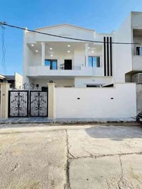 حي الملايين الأولى • ٢٠٠م • واجهة ١١م