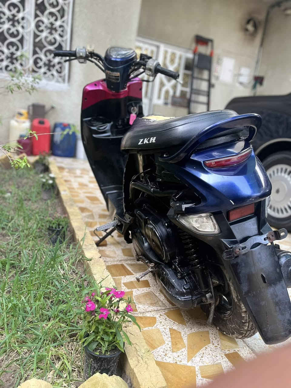 دراجه بوليس نضافه 95‎%‎ كلش مرتبه سعر 500 الف وبيها مجال كلش كلش بصيط : لعنوان بصره : رقم بي وتساب :*********** لمو شراي لا يدخلي فضلاً كلشي شغال بيها كهرباءيات من باتري ضفيره كامله مكمله وسلامتكم🫡
