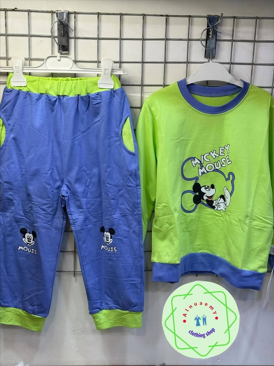 ⁨ تركسود بهاري هاف موديلات ولادي بناتي  قطن 💯🤩
بسعر : 6.000 فقط 👌🔥🔥
من عمر 3 سنوات الى عمر 8 سنوات ✅
خامه قطنيه ملمس ناعم ومريح ما يسبب تحسس⚠️
#يوجد_خدمة_توصيل_لكافة_المحافظات 
#كمية_محدوده⭕️🔥 #سارع_بالحجز_الآن 
#تركسودات_أطفال⁩


**إذا كنت صاحب هذا الإعلان وتريد حذفه لأي سبب، رجاءا أرسل رسالة إلى الدعم الفني**