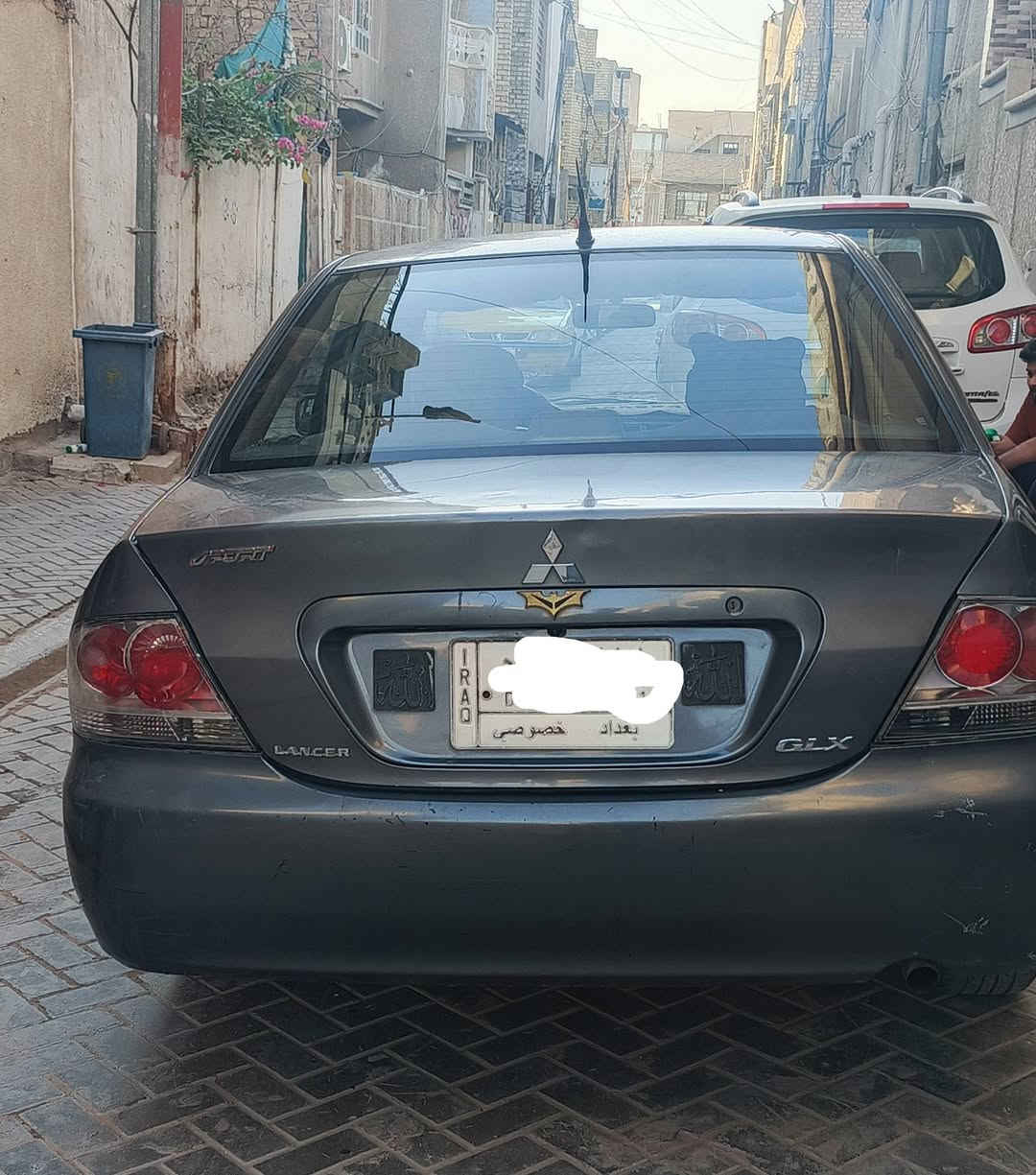 السلام عليكم
لانسر موديل 2010  الشركة العامة 
رقم بغداد 
السيارة بأسمي تحويل ثاني يوم
السيارة كير ومكينة وتبريد شغال كلشي بيها
شاشة وكامرة دوارة
مكينة 1600
السيارة مابيها حادث  
بيها صبغ  هلالات مال جاملغ الخلفي اثر خياس
السعر 85 وبيها مجال


**إذا كنت صاحب هذا الإعلان وتريد حذفه لأي سبب، رجاءا أرسل رسالة إلى الدعم الفني**