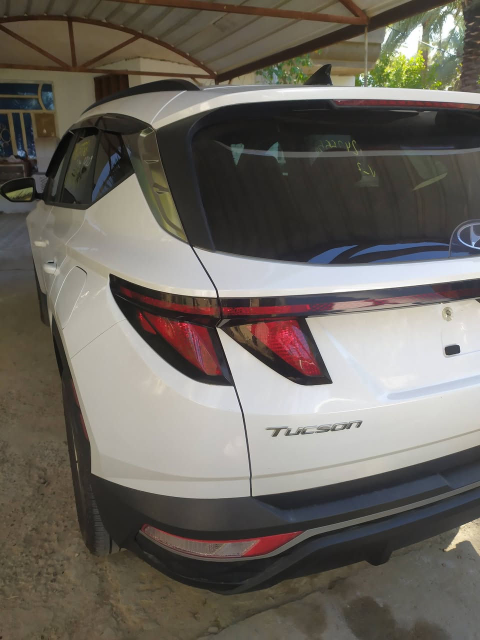 السلام عليكم 
توسان موديل 2024  مكفوله من الصبغ والتبديل بارد بخشم البنيد بصمه شاشه تدفئة بالكشنات تشغيل عن بعد وبعد بيه هواي مواصفات ماشيه 18 ميل بدون رقم تترقم جميع المحافظات مكانه بابل حله قرب سيطرة الآثار للاستفسار الاتصال ***********
