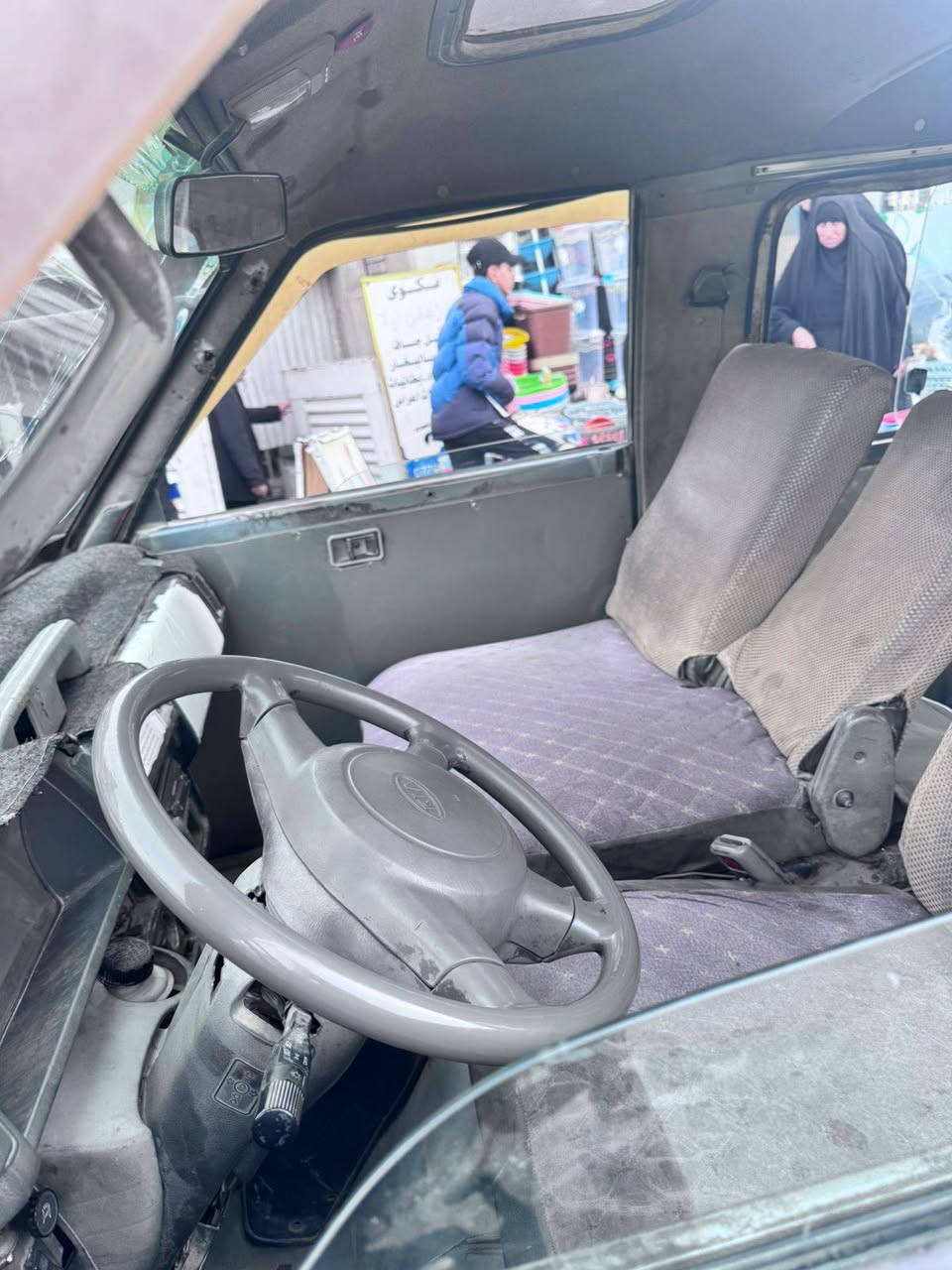 السلام عليكم كيا بستا موديل 93للبيع ابيع كوم حديد اتكفلك صرقه وعشاير السعر 17 بيه مجال مكينه كير اكسل خير من الله مكان بغداد الزعفرانيه ***********
