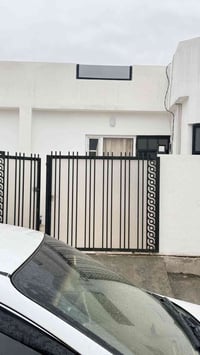 بيت للبيع • ١٠٠م • جديد