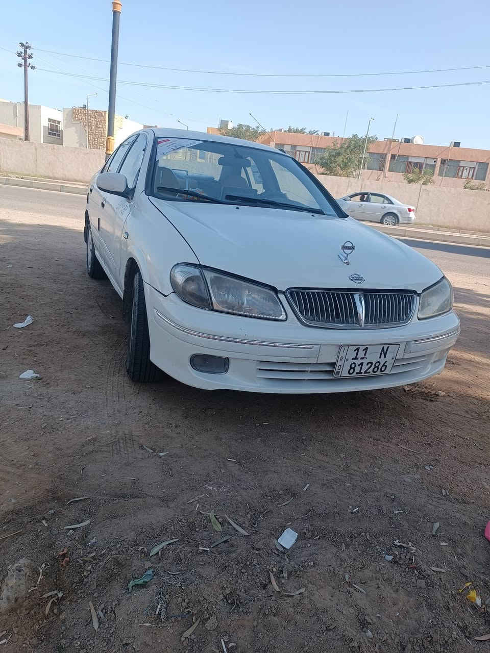 سني ٢٠٠٢ السعر ٦٠ وبي مجال حك الجيه السياره صفره وصبغت عام قرار مرور محرك ١٨٠٠ قبق اسود كير عادي تبريد سياره جاهزه  مكان السياره الانبار 
***********
