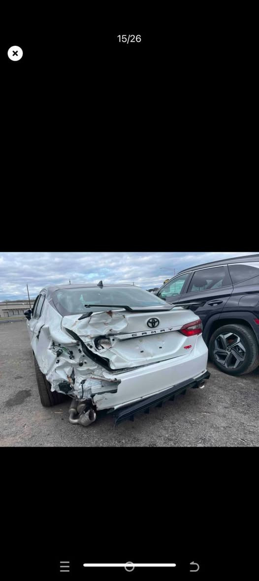 كامري البيع موديل 2024بيع مستعجل السياره بدون رقم العنوب الشعب ***********
