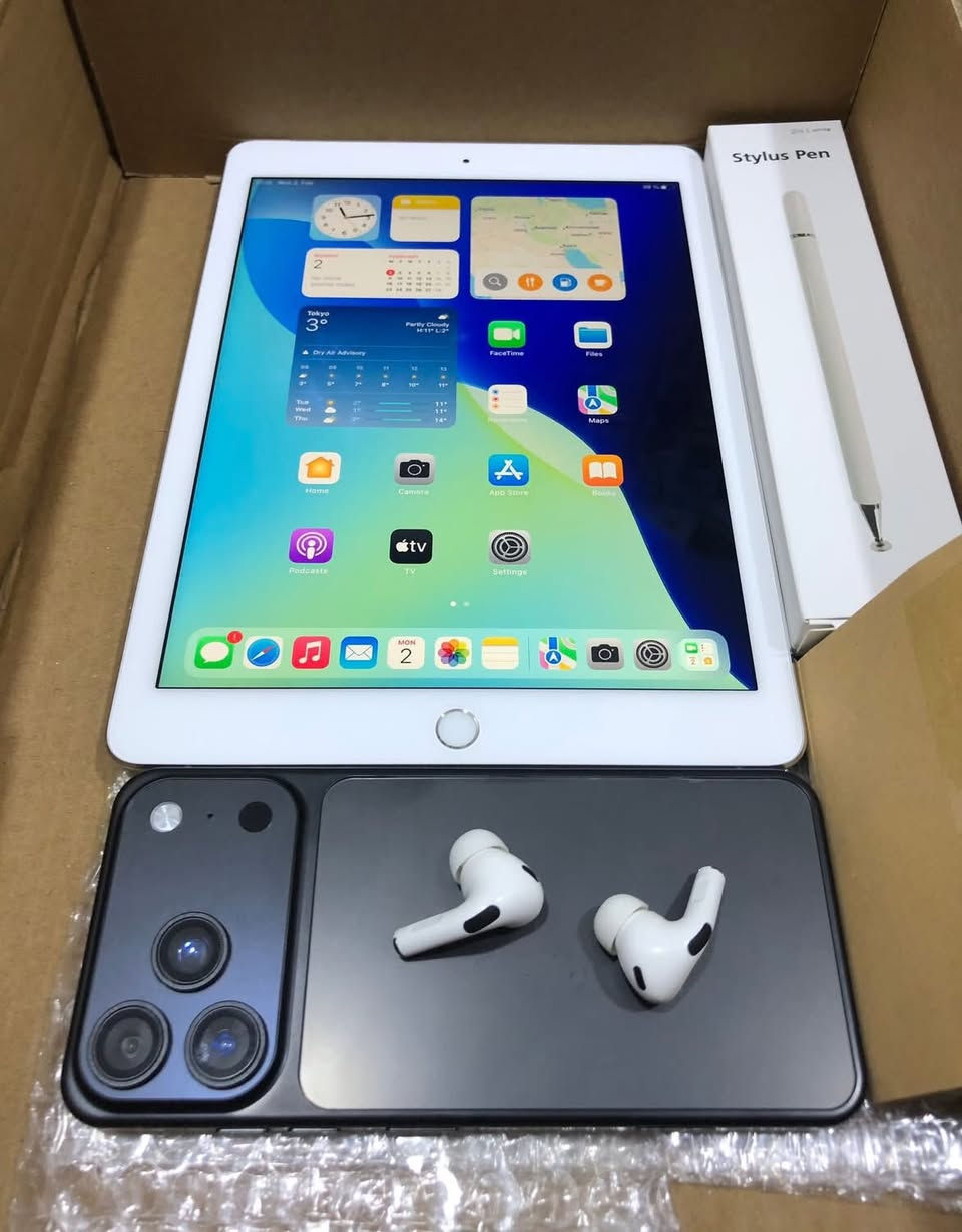 ipad 8 . نسخه شريحه . ذاكره 32
iphone 17 pro max . 2sim . 256G . درجه 2
سماعات airpods pro 3 عزل صوت
  كيبل & قلم S pen
ساعه آبل
مبلغ عشوائي
فحص + ظمان
سعر مجموع العرض 249 الف مع التوصيل


**إذا كنت صاحب هذا الإعلان وتريد حذفه لأي سبب، رجاءا أرسل رسالة إلى الدعم الفني**