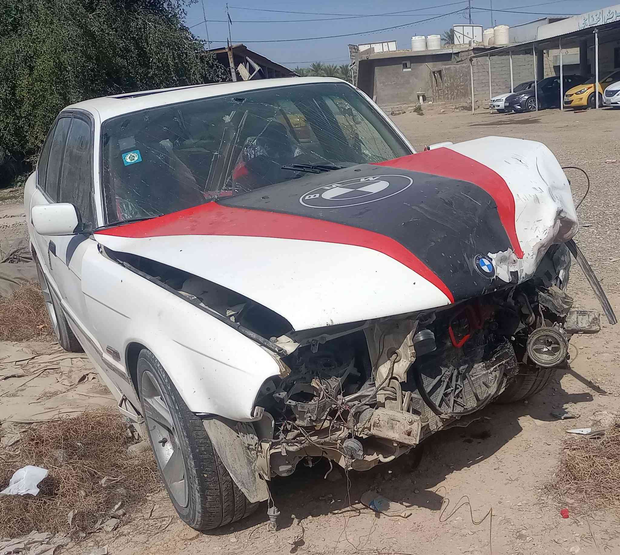 Bm 525
رقم كركوك

محرك وكير وتبريد شغال
ع وضعيتها مثل ما موضح ضربه 

سعر 24

لتواصل 
***********
