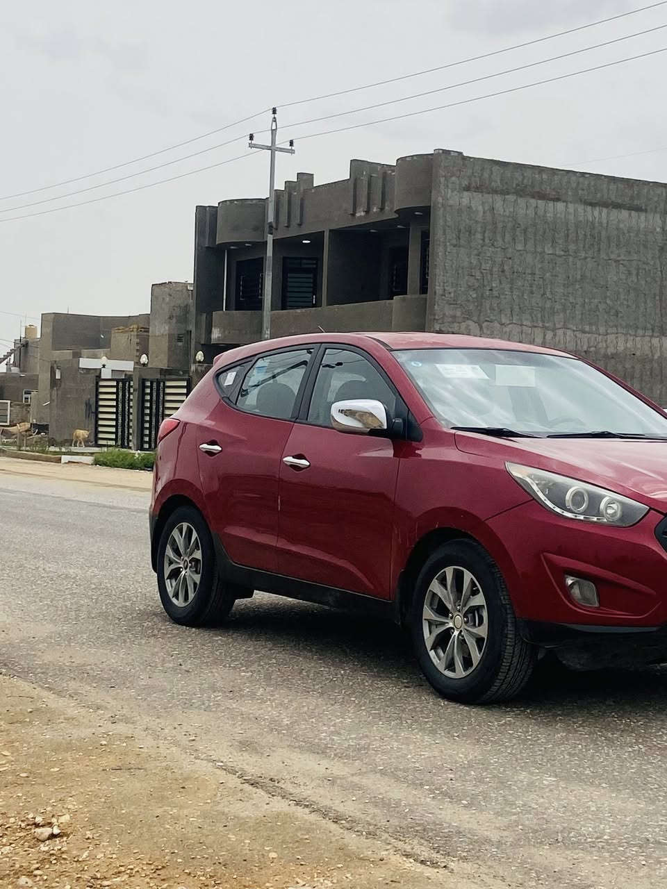 سلام عليكم توسان خليجي2013 كير ومحرك وحداديه كفاله تخم تاير جديد محرك2000دوش المرغوب رقم بغداد بيها3قطع صبغ بدون دواخل كفاله 
السعر115وبيها مجال 
الاتصال***********
مامتوفر  بلخاص☝️☝️
مواصفات السياره 
تحكم اشترين 
شاشه
كأمره 
كشنات جلد 
ويل كروم
