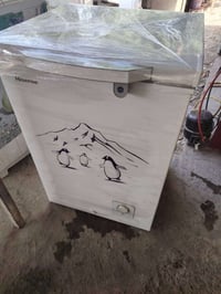 سلا عليكم مجمده مستعمله ٥قدم ١٠٠ الف الشعب حي البساتين 07702784913