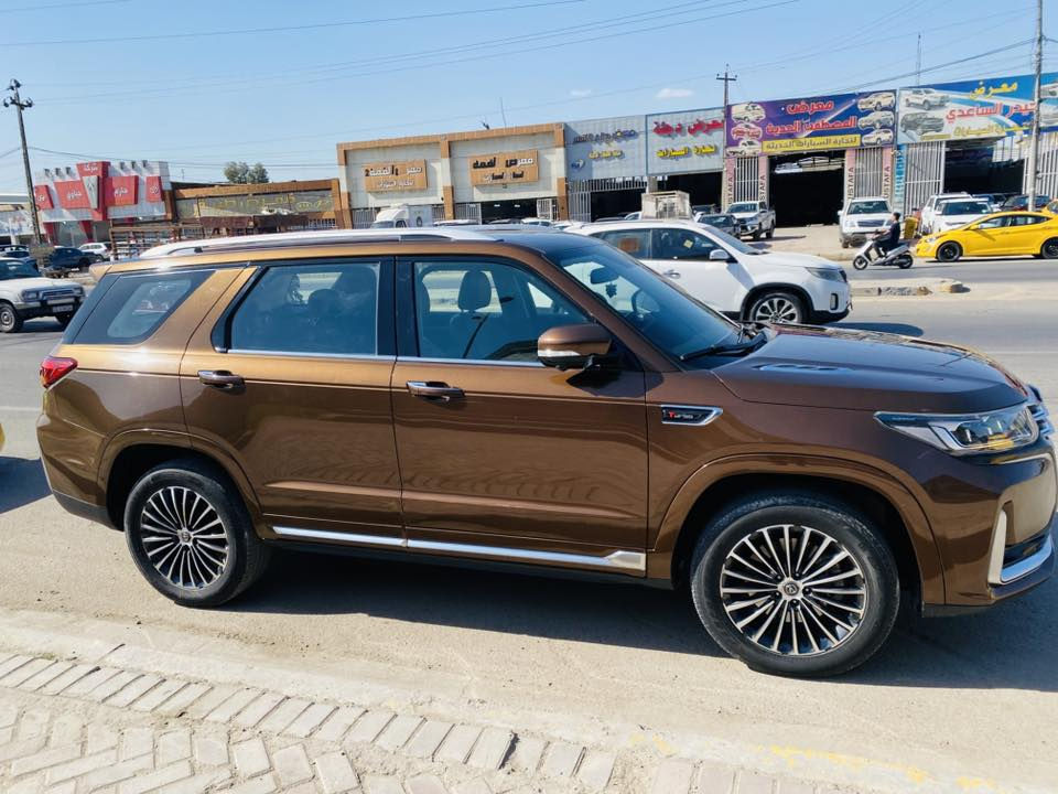 للبيع شانجان  CS 95 ٧ راكب أعلى فئه
موديل 2020
بانوراما 
7 راكب
شاشات لمس 
صندوق كهرباء 
انظمه التحكم لمس 
رادار + تحديد مسار
كشنات كهرباء وتدفئه وتبريد 
* قياده ذاتيه 
كاميرات 360 درجه 
نظام كاميرات 3D 
كاميرات مرايات جانبيه بدقة 4k 
حساسات 360 درجه 
هاند بريك دكمه
لايت وبك لايت LED 
نظام للتحكم في الثبات.
نظام لمراقبة ضغط الهواء في الإطارات.
نظام التحذير عند مغادرة المسار.
نظام المساعدة عند صعود المرتفعات.
نظام منع الاصطدام.
نظام للتحكم في الانزلاق.
نظام الفرامل المانعة للانغلاق (ABS).
نظام للتحذير من الاصطدام الأمامي.
توزيع إلكتروني للفرامل.
نظام لمراقبة النقطة العمياء.
وسائد هوائية أمامية وجانبية.
نظام للتحكم في الثبات.
ذاكرة مقعد السائق 
اضاءة محيطية 
السعر180
***********
