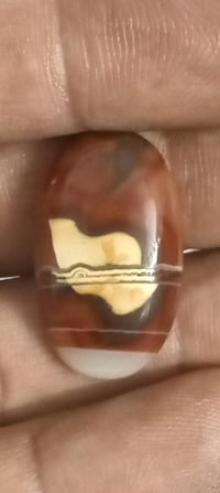 احجار نوادر سعر القطعة ب25 الف بغداد الدورة 07864864082