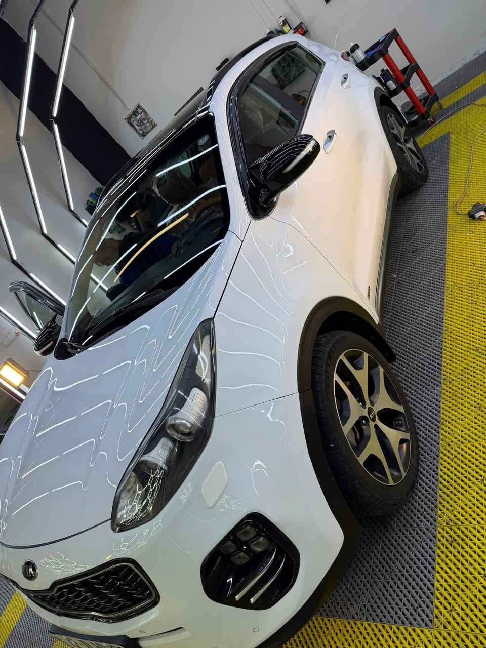 السلام عليكم
كيا سبورتج موديل 2016
فول جيتي لاين
 السونار مرفق بلمنشور
اعلئ مواصفات للخير
مكان السياره بغداد ابو غريب
 السعر 162
***********
