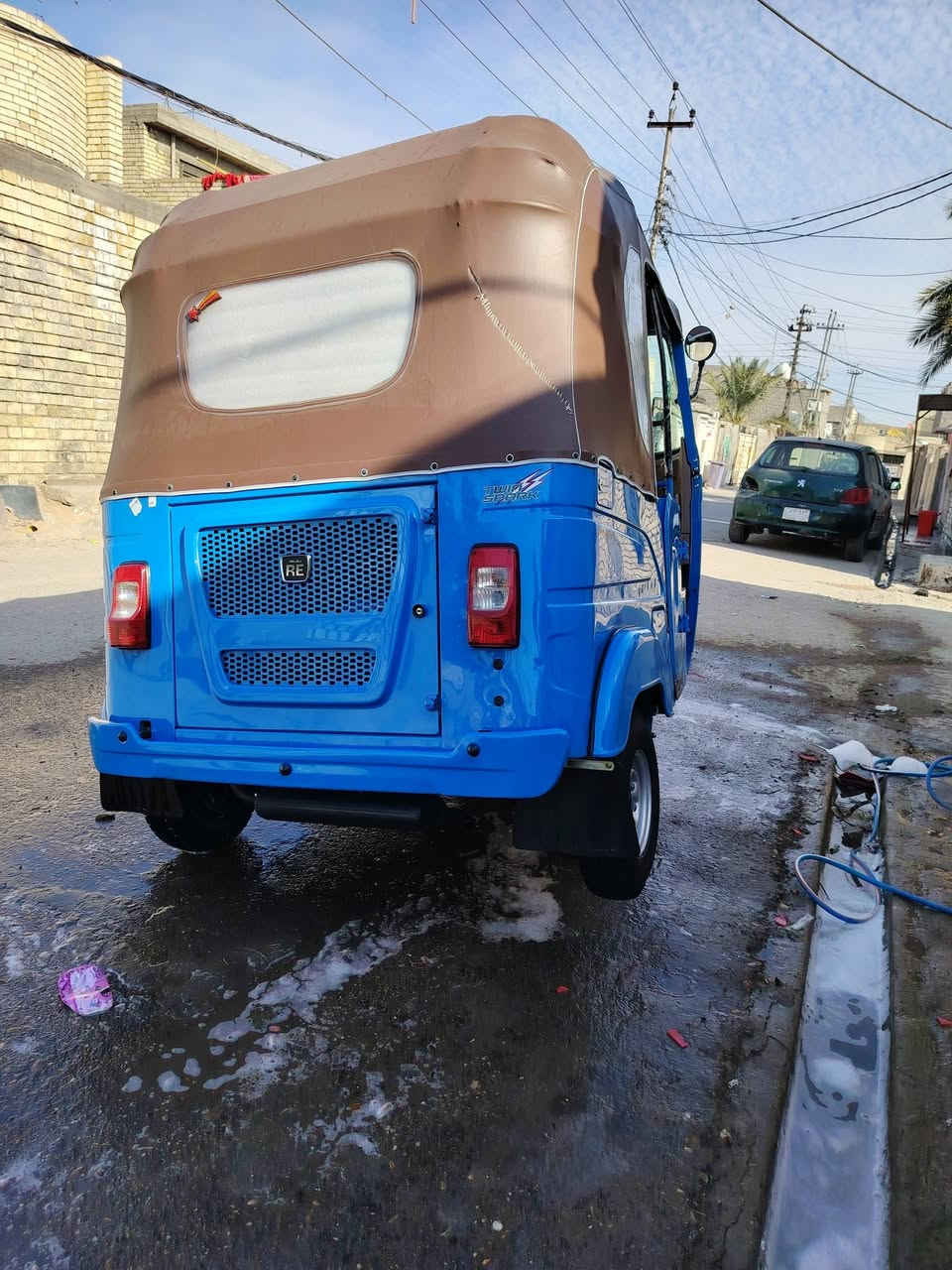 22مضلع للبيع شهر 12 رقم وسنويه العنوان بغداد حي النصر السعر ب 10و850 ..... ***********
