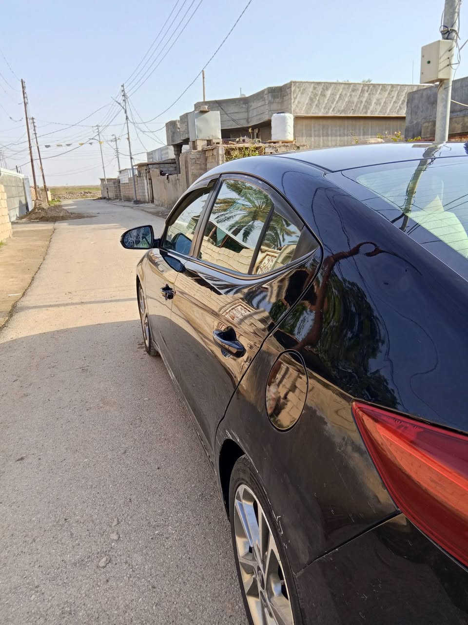 السلام عليكم النترا ١٧ فول لمتد واحد على واحد وارد كندي تحويل ثاني يوم رقم ديالى تبريد مركزي تدفءه بل كشنات وبل ستيرن كشنات كهربائي السعر ١١٥ ويبه مجال حك الجيه 
ستفسار ***********.
